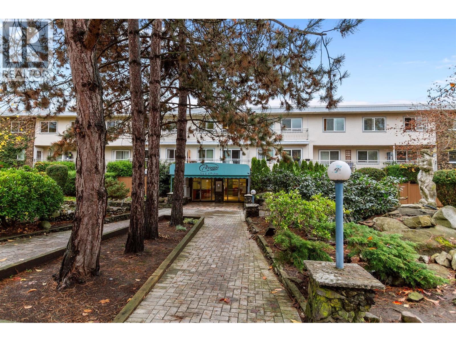 213 711 E 6TH Avenue, Vancouver