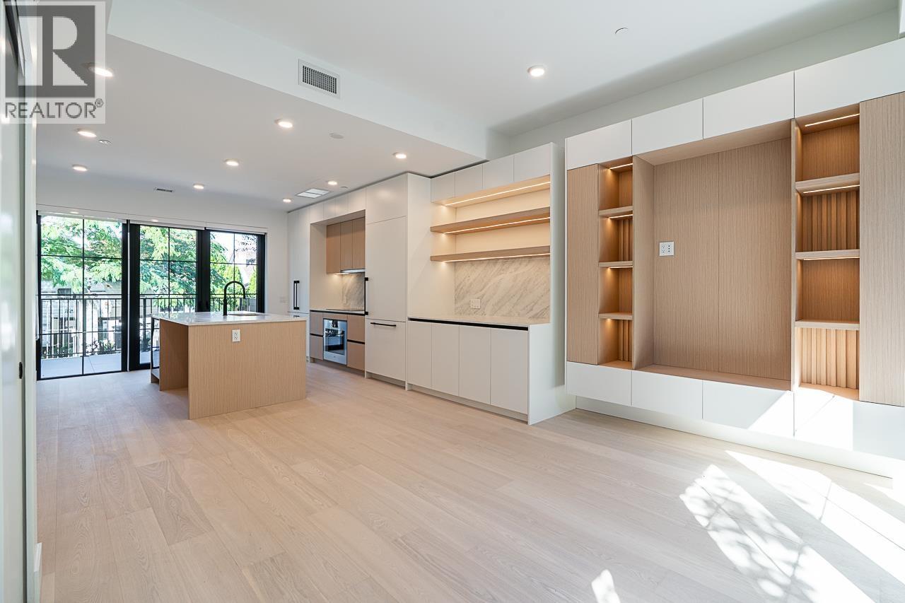 107 551 W 28TH Avenue, Vancouver