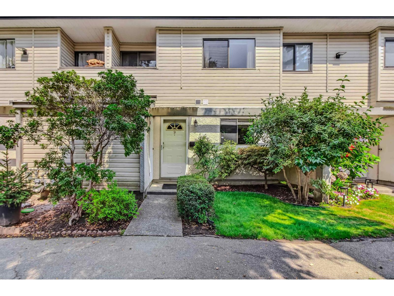 9 20390 53 Avenue, Langley