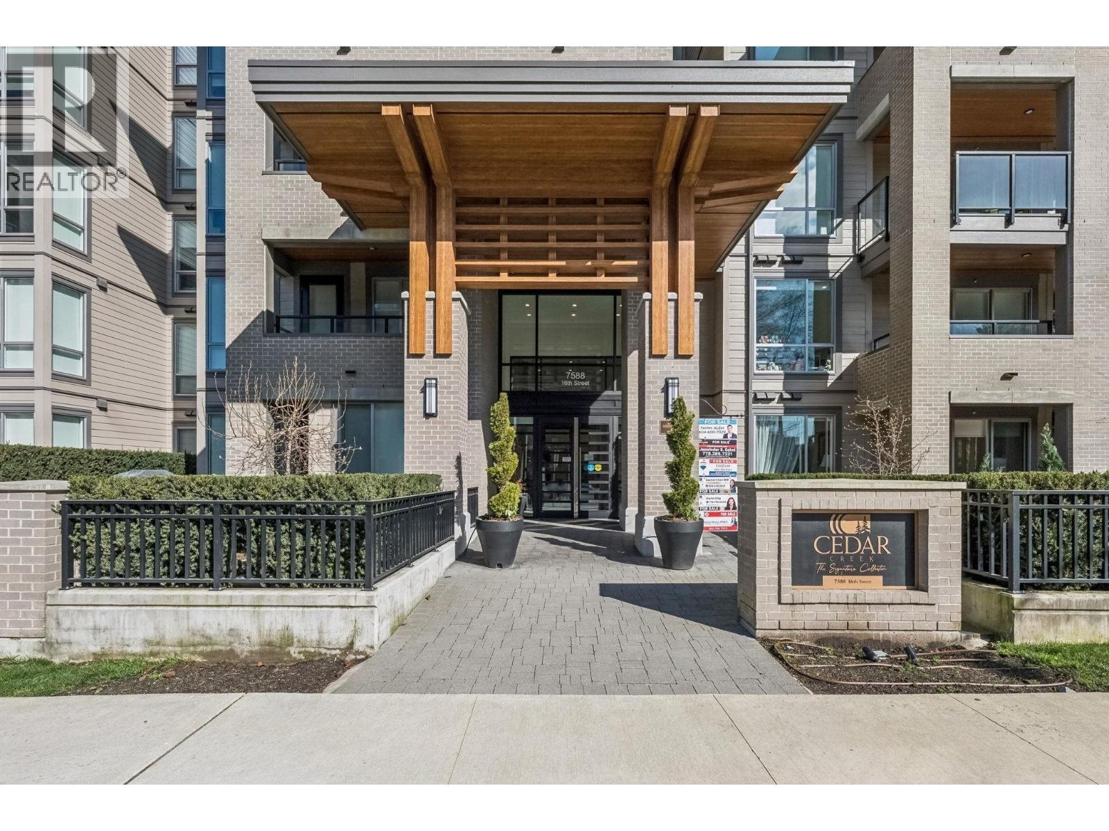 314 7588 16TH Street, Burnaby