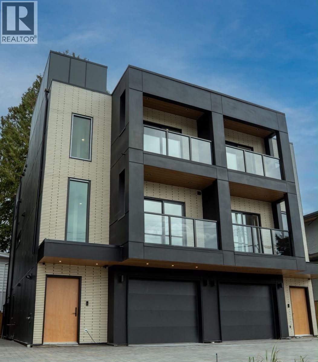 2 7554 Wright Street, Burnaby