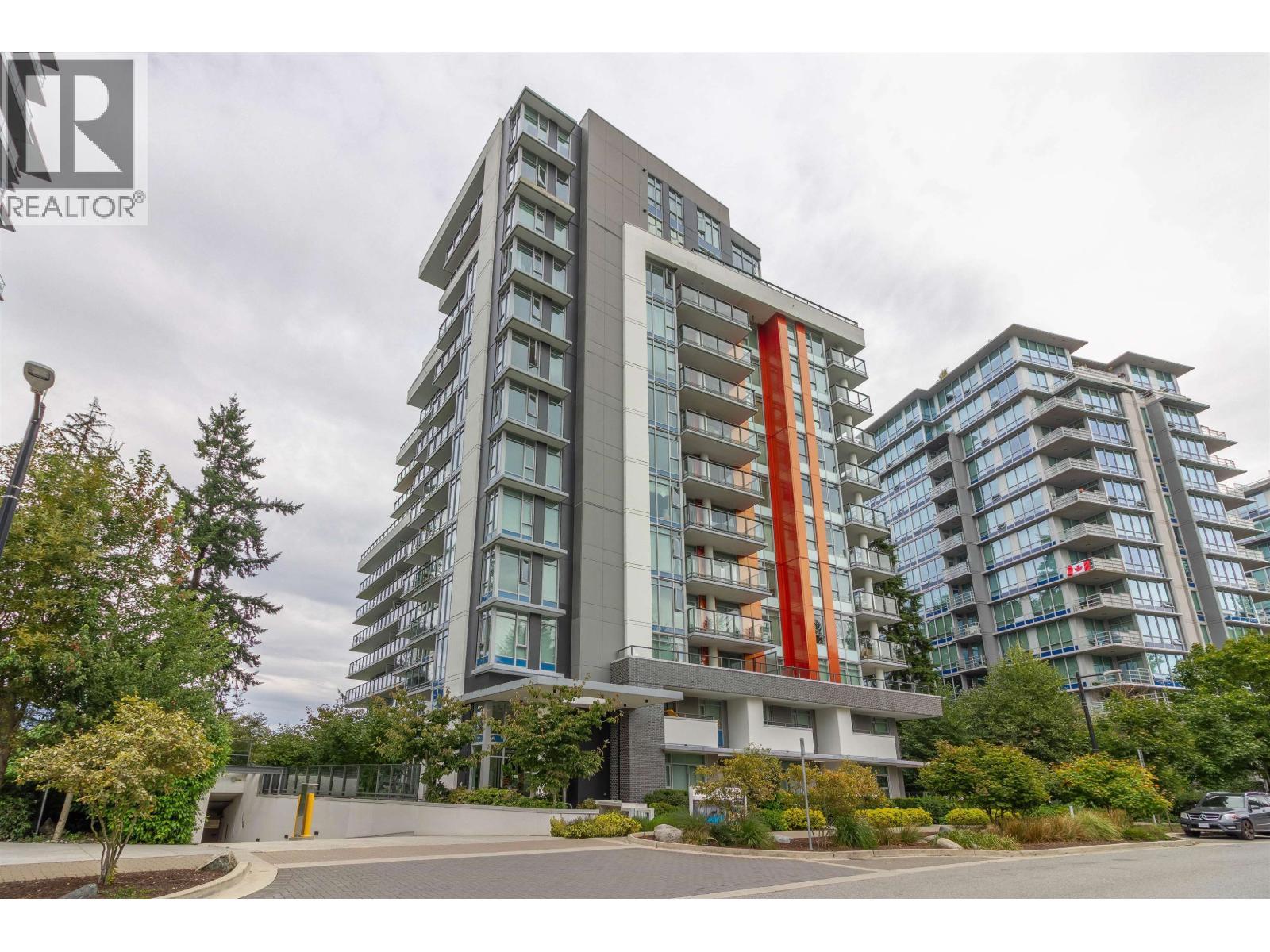 201 8940 University Crescent, Burnaby