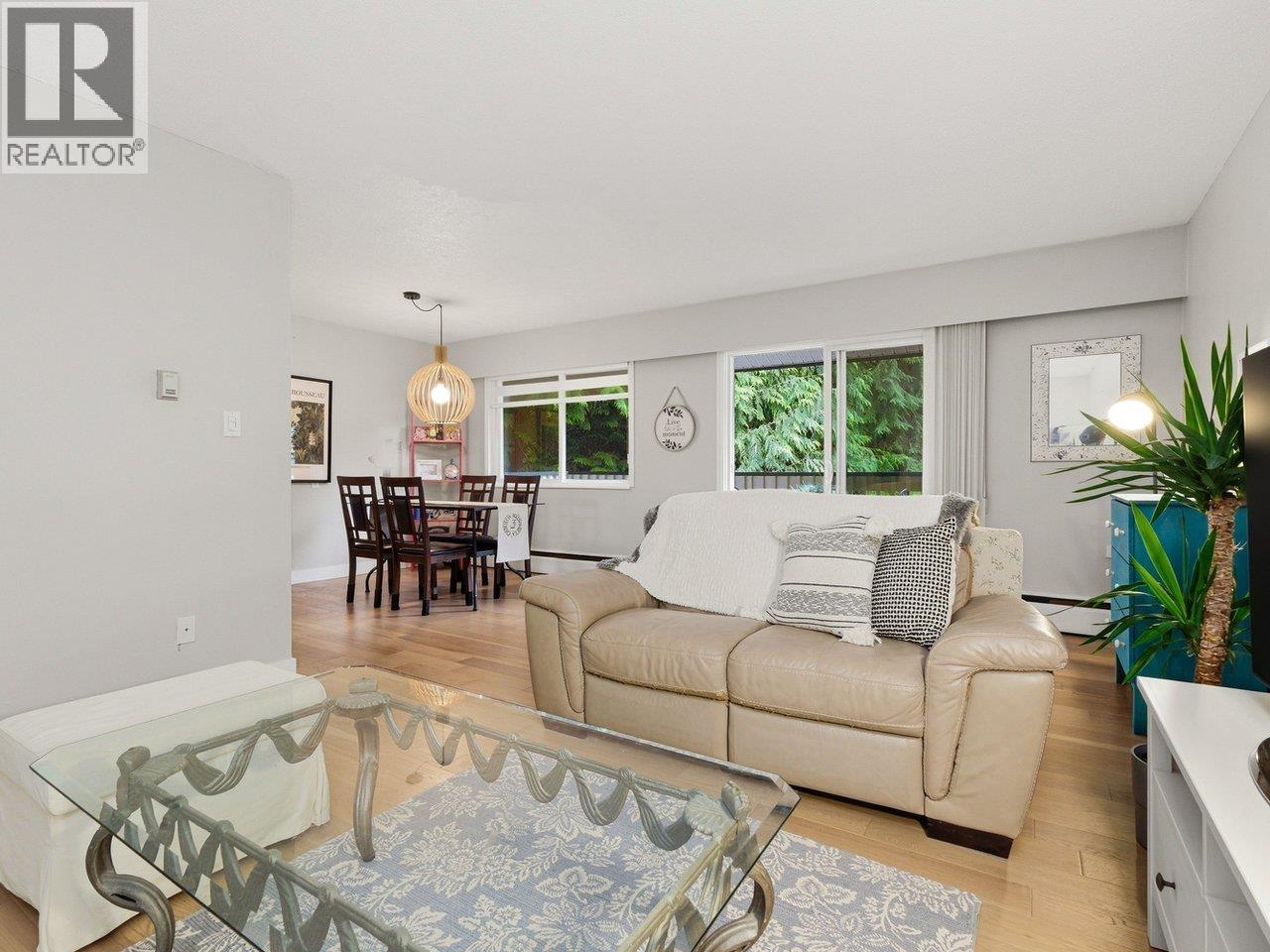 89 1052 Premier Street, North Vancouver