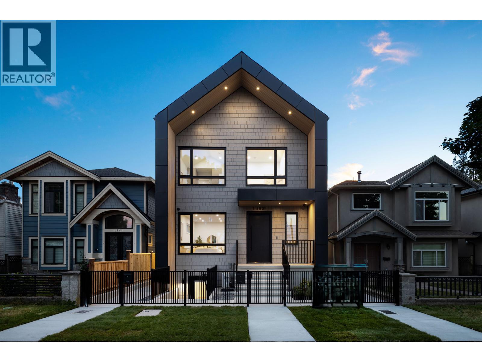 2 6831 Salisbury Avenue, Burnaby