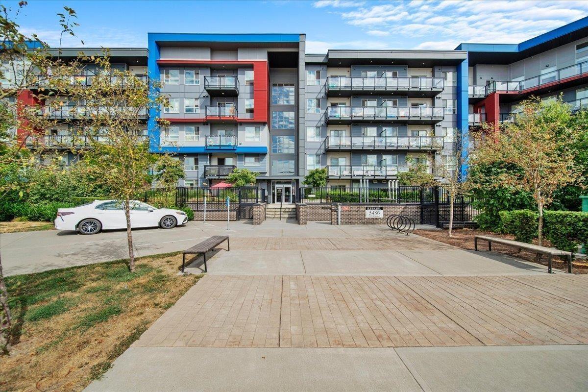 420 5486 199A Street, Langley