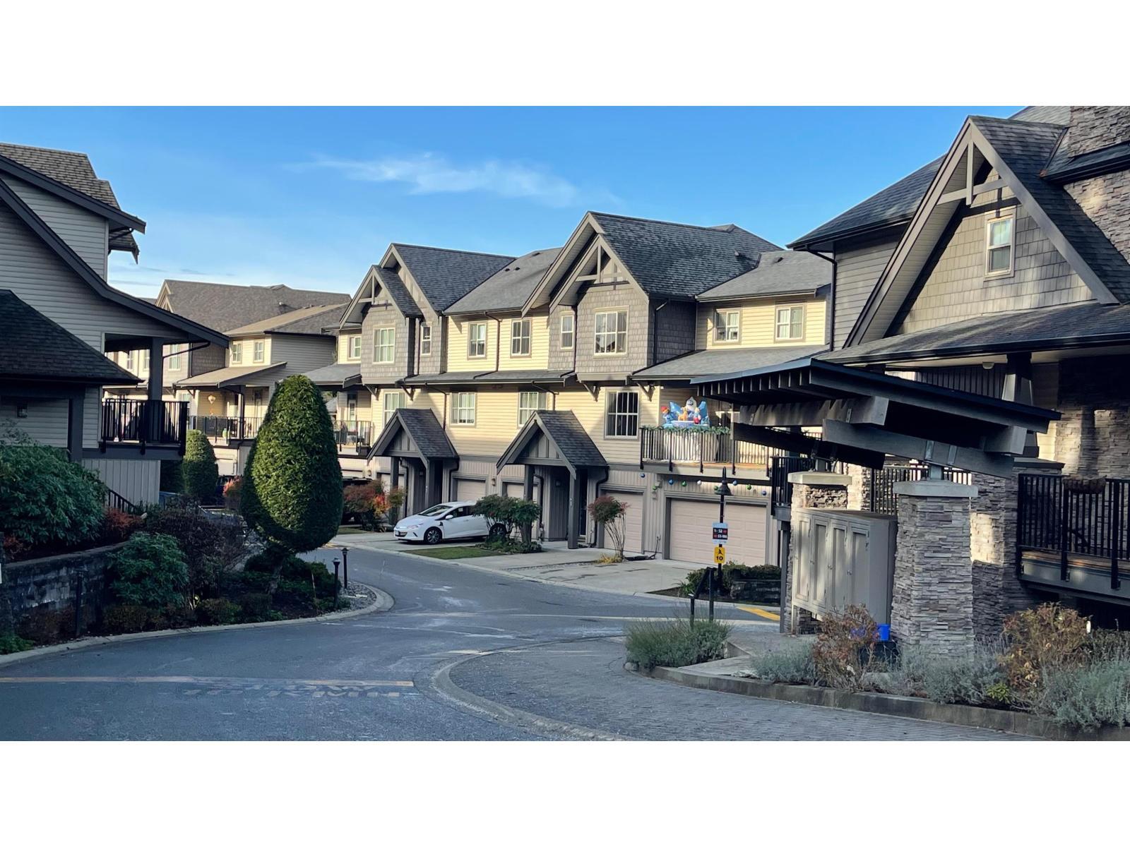 98 9525 204 Street, Langley
