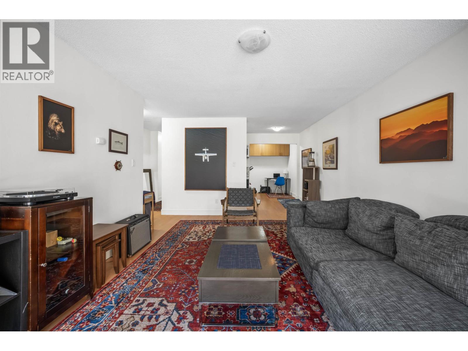115 170 E 3RD Street, North Vancouver