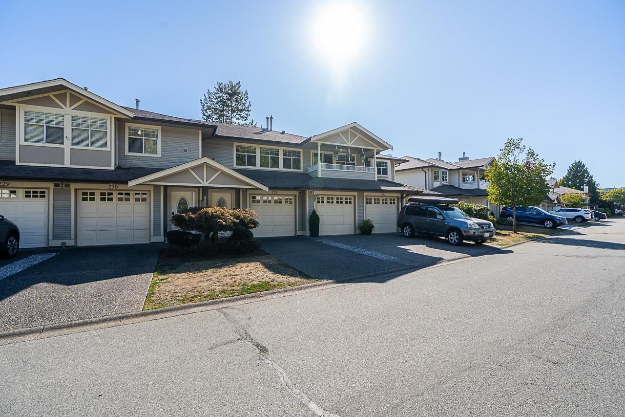 231 20391 96 Avenue, Surrey