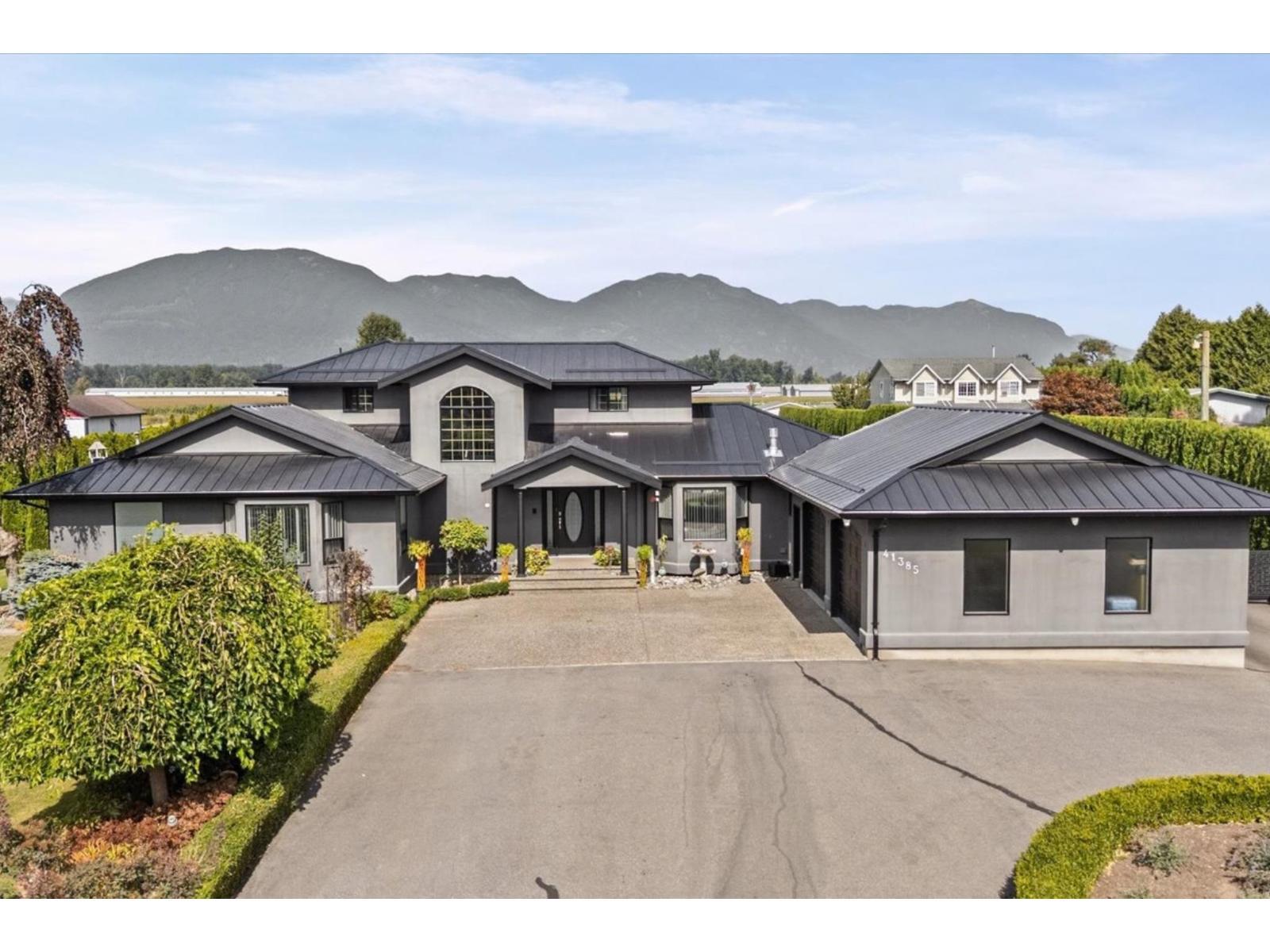 41385 South Sumas Road, Sardis - Greendale