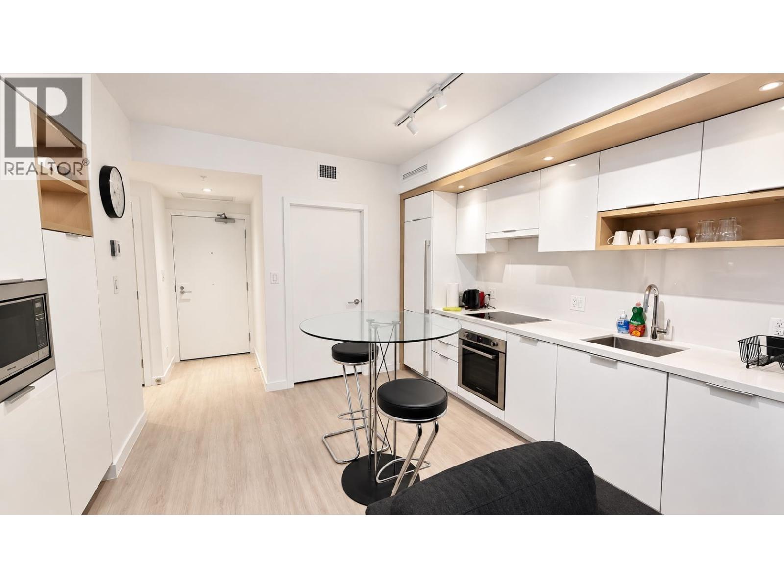 212 1661 Quebec Street, Vancouver