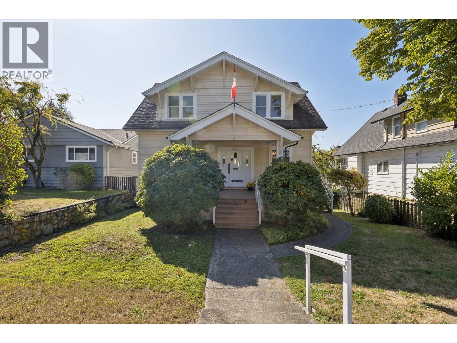 443 E 7TH Street, North Vancouver