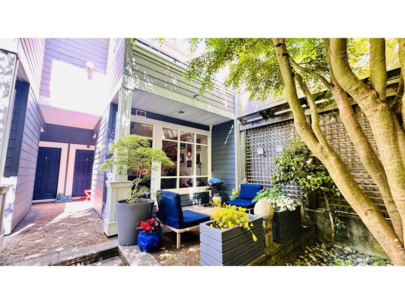 3 15161 Prospect Avenue, White Rock