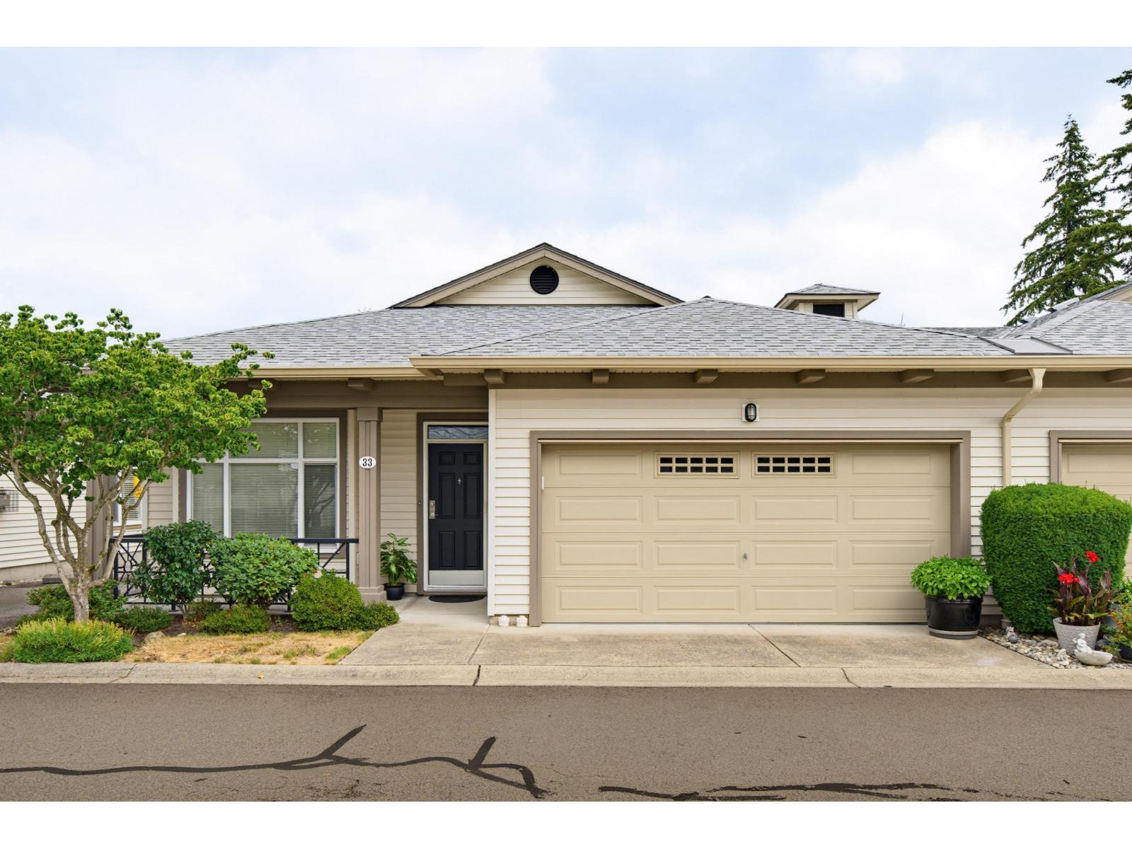 33 15188 62A Avenue, Surrey
