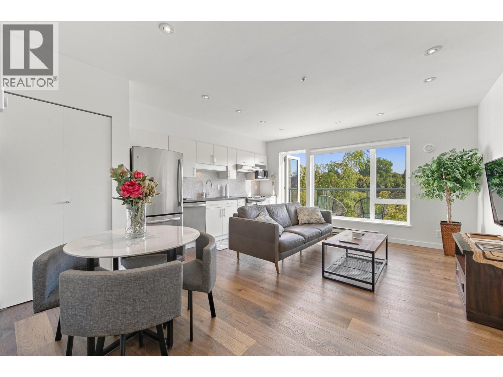 406 1688 Cypress Street Street, Vancouver