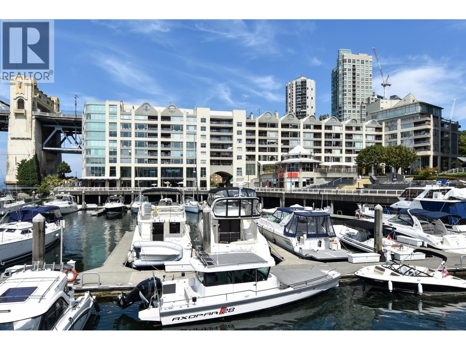 503 1008 Beach Avenue, Vancouver