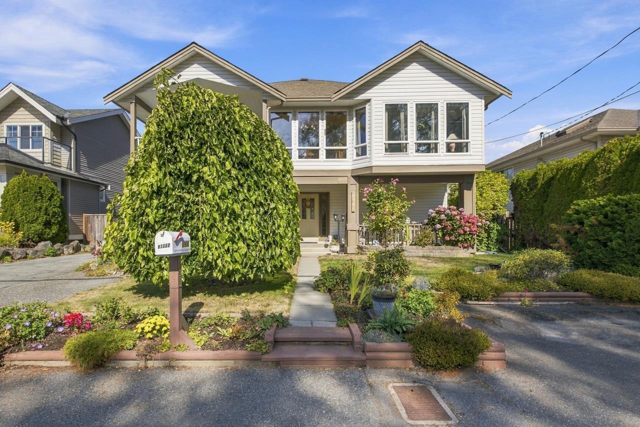 17037 0 Avenue, Surrey