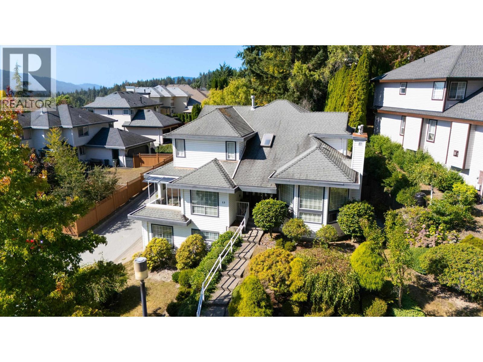 13 Timbercrest Drive, Port Moody