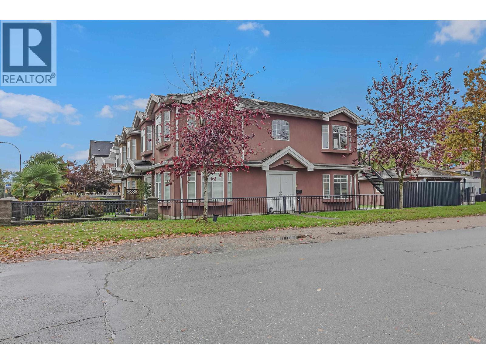 1380 E 51ST Avenue, Vancouver