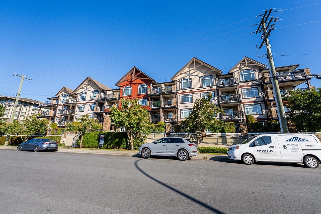 407 19939 55A Avenue, Langley