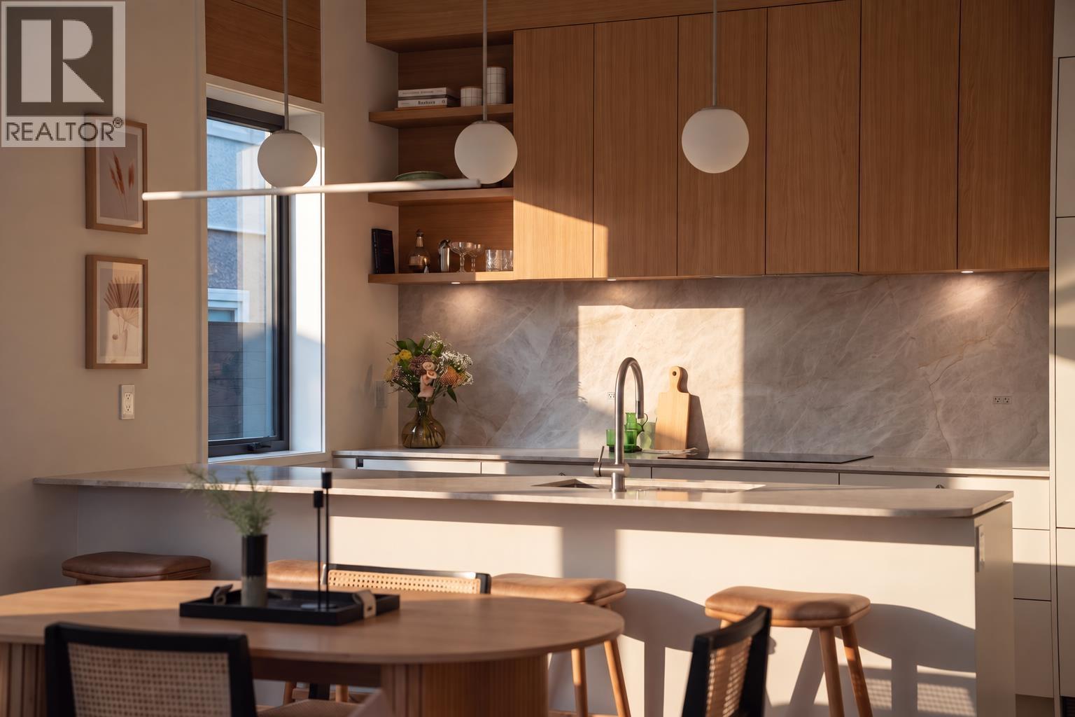 3 164 E 38TH Avenue, Vancouver