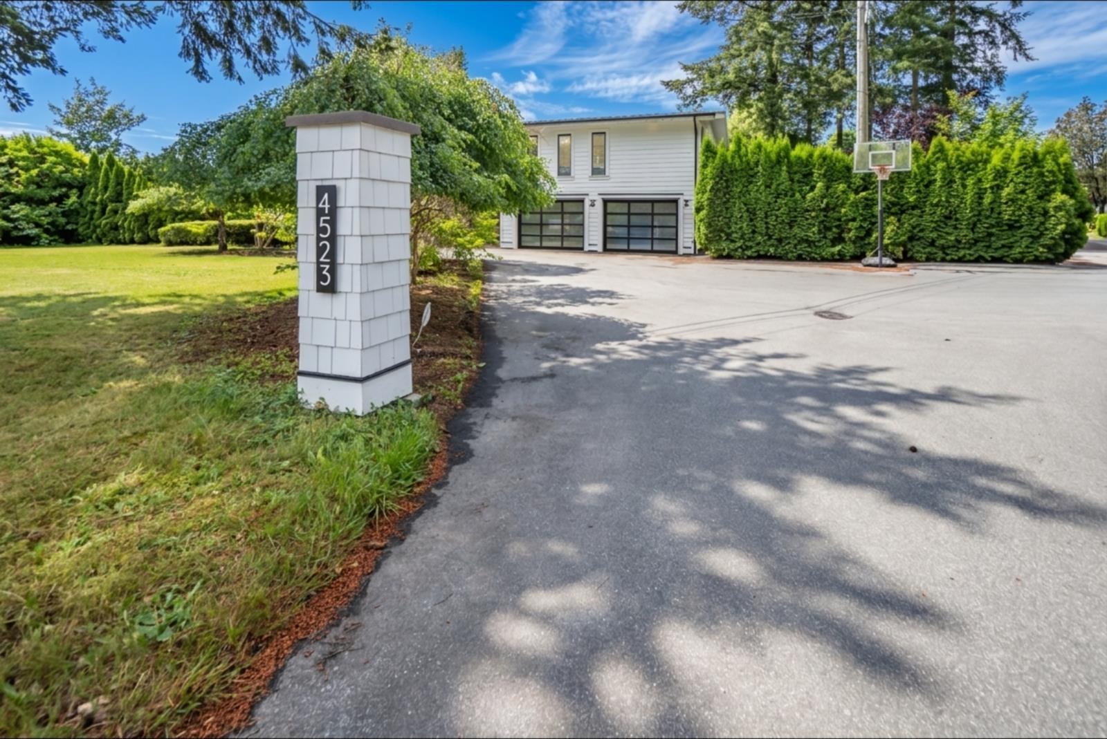 4523 240 Street, Langley
