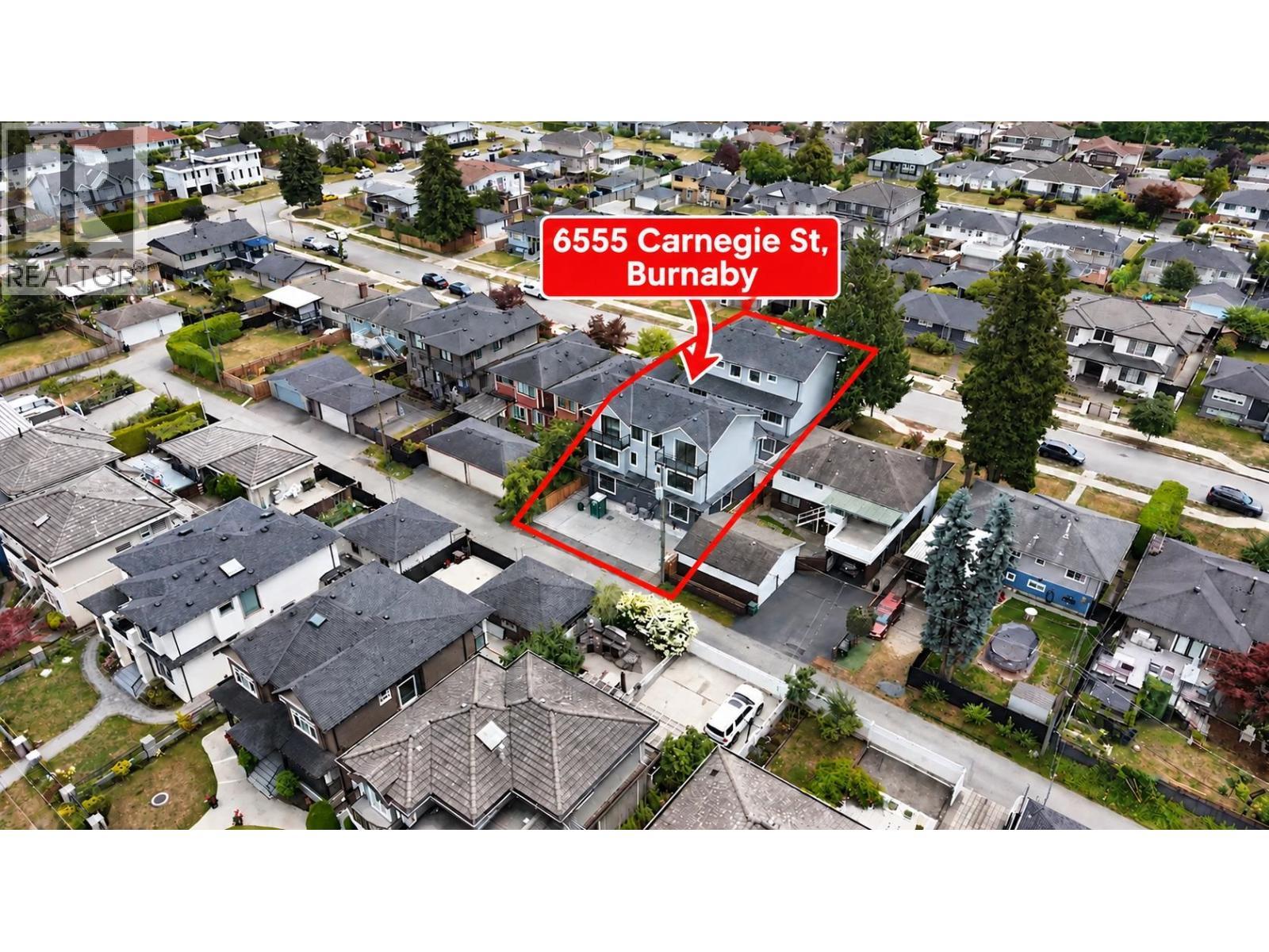 2 6555 Carnegie Street, Burnaby