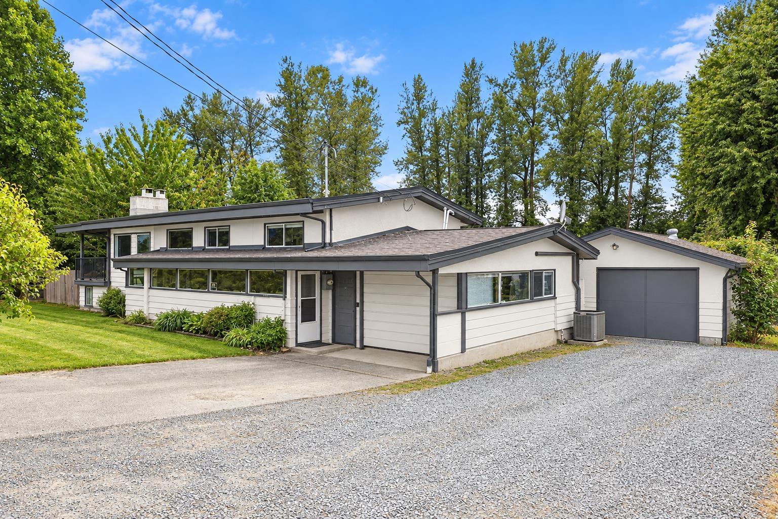10425 Young Road, Chilliwack