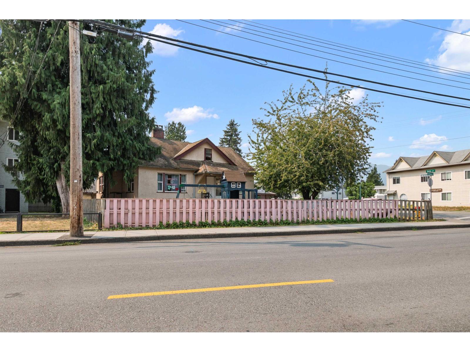 9475 Williams Street, Chilliwack