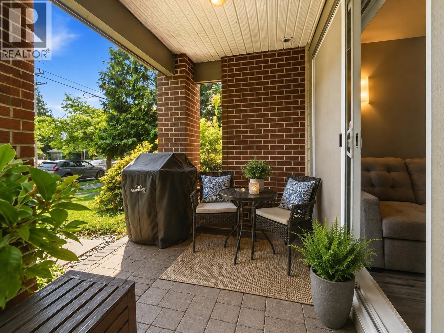 110 5889 Irmin Street, Burnaby