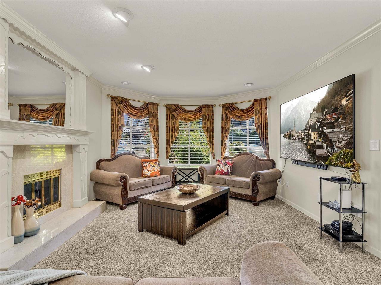 14337 77 Avenue, Surrey
