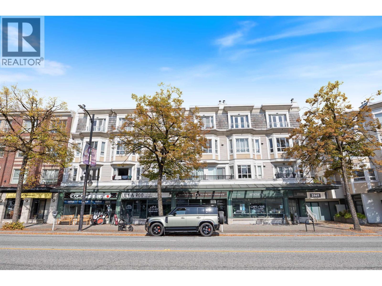 316 2565 W Broadway Street, Vancouver