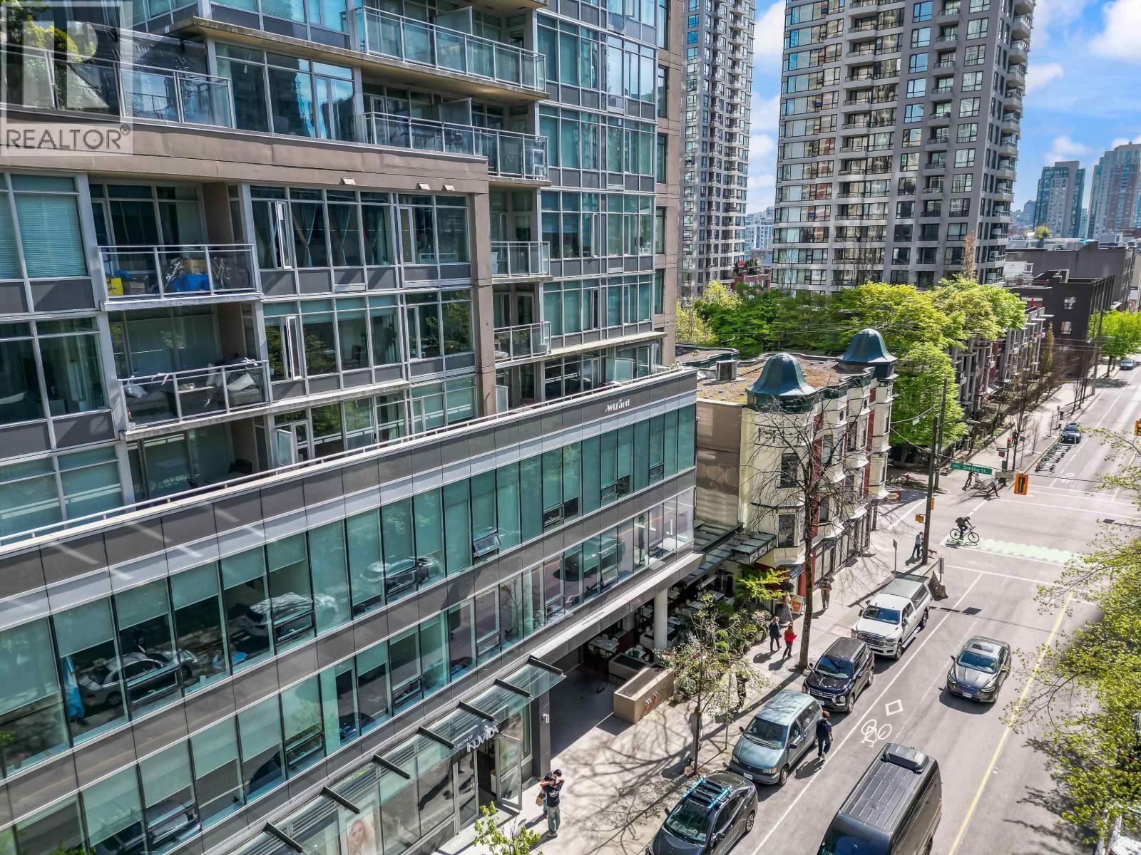 708 888 Homer Street, Vancouver
