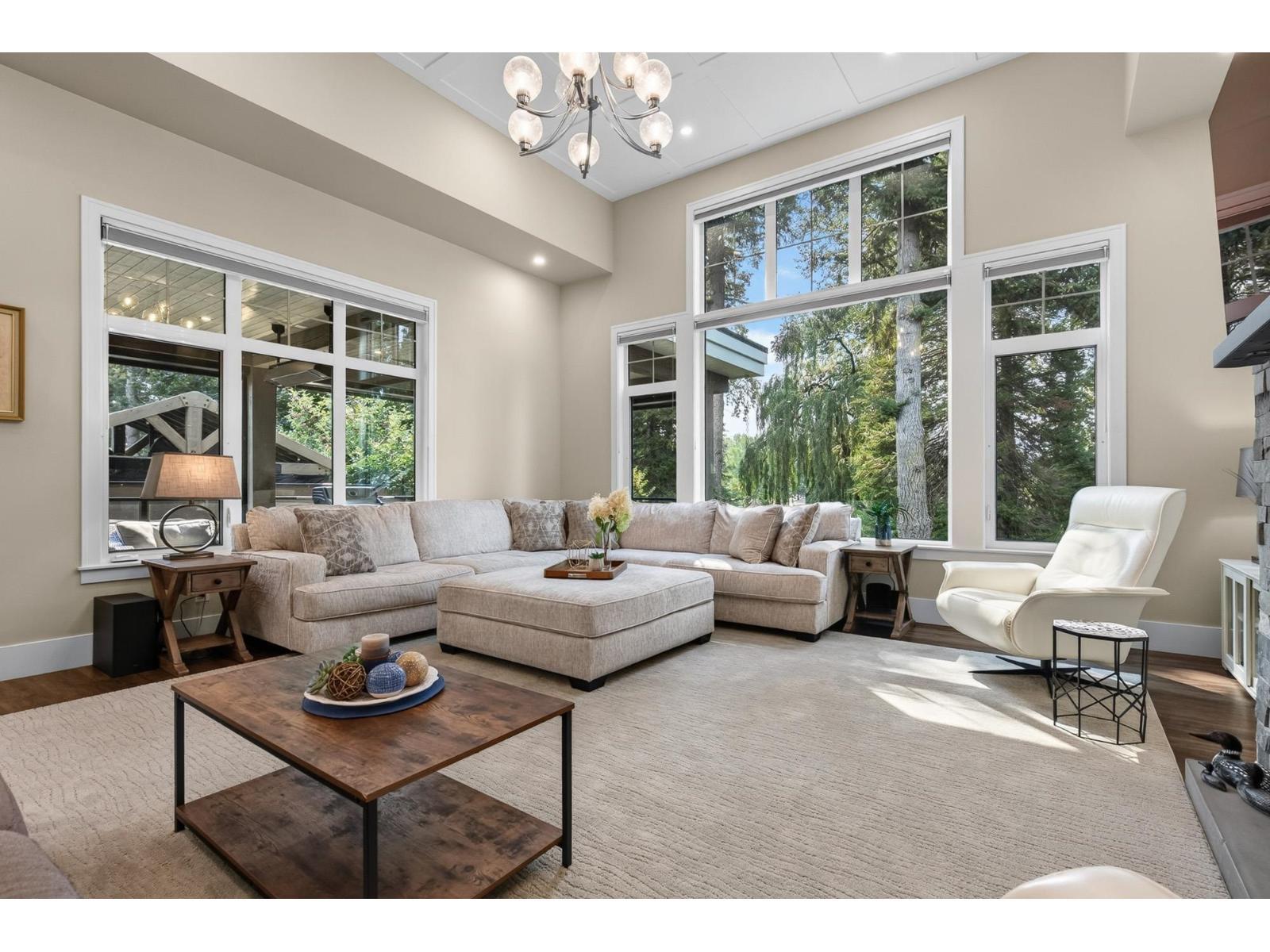 6957 Centennial Drive, Chilliwack