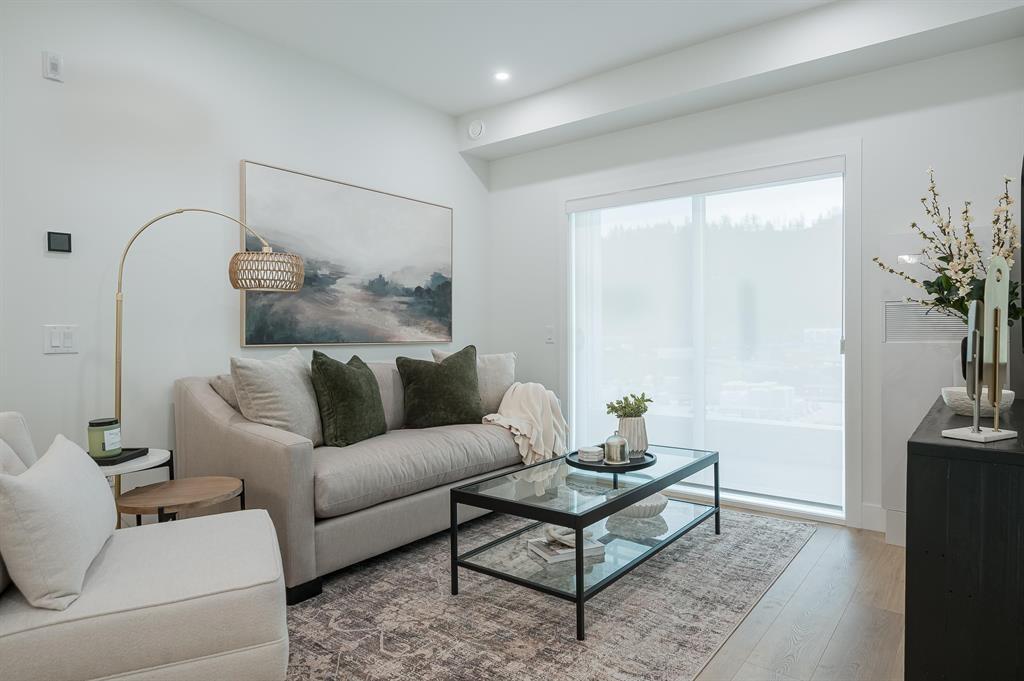 206 46187 Thomas Road, Chilliwack