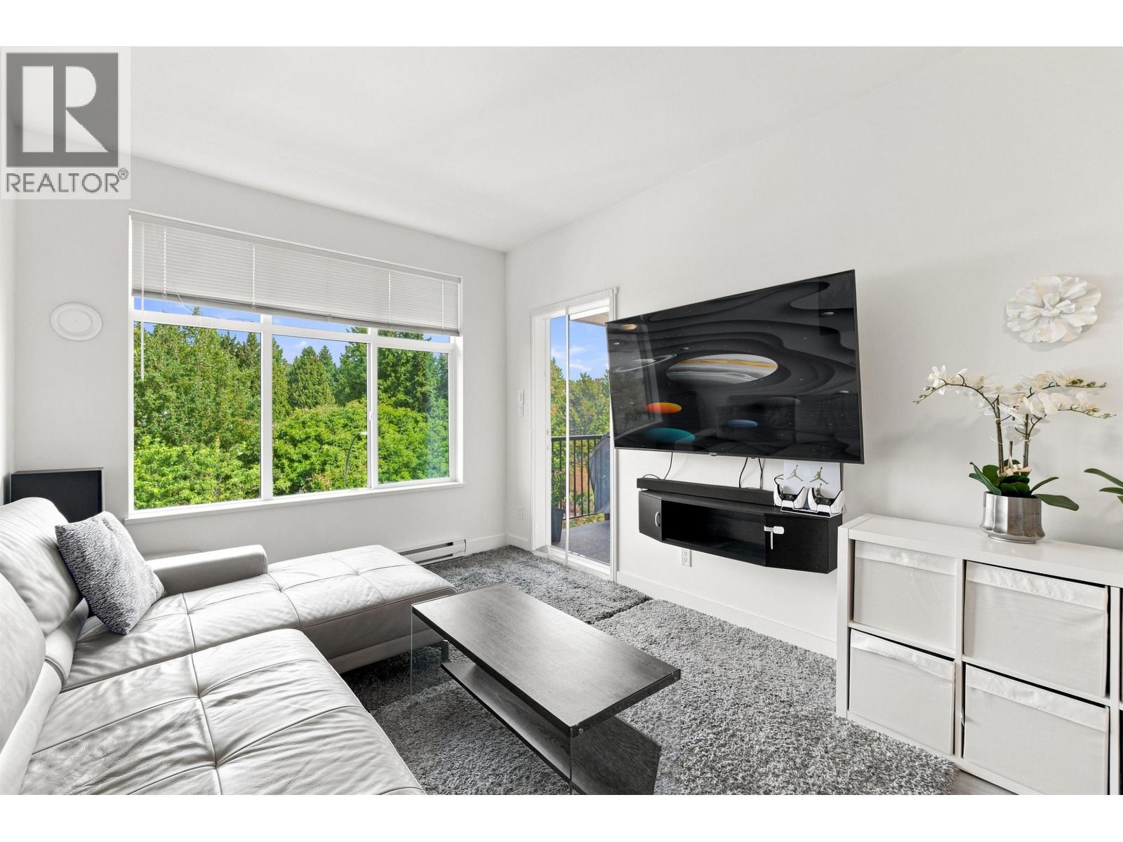411 828 Gauthier Avenue, Coquitlam