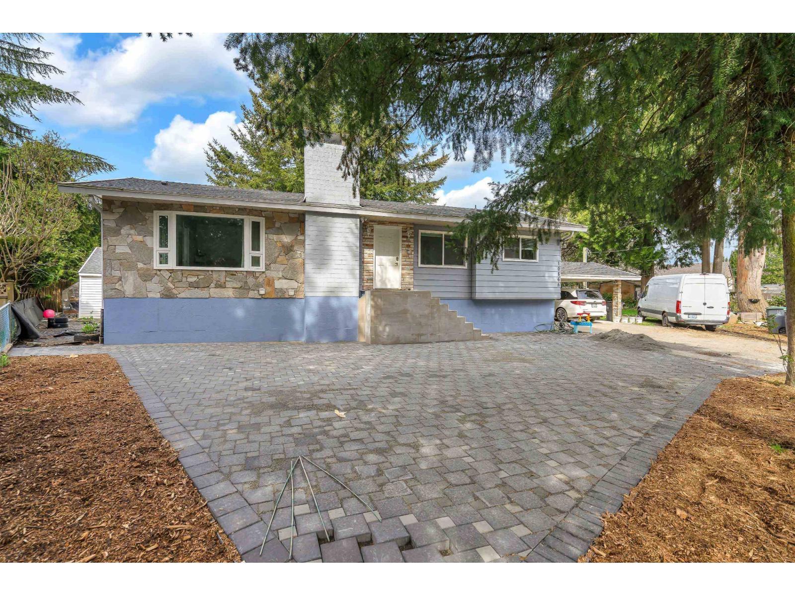 10865 152 Street, Surrey