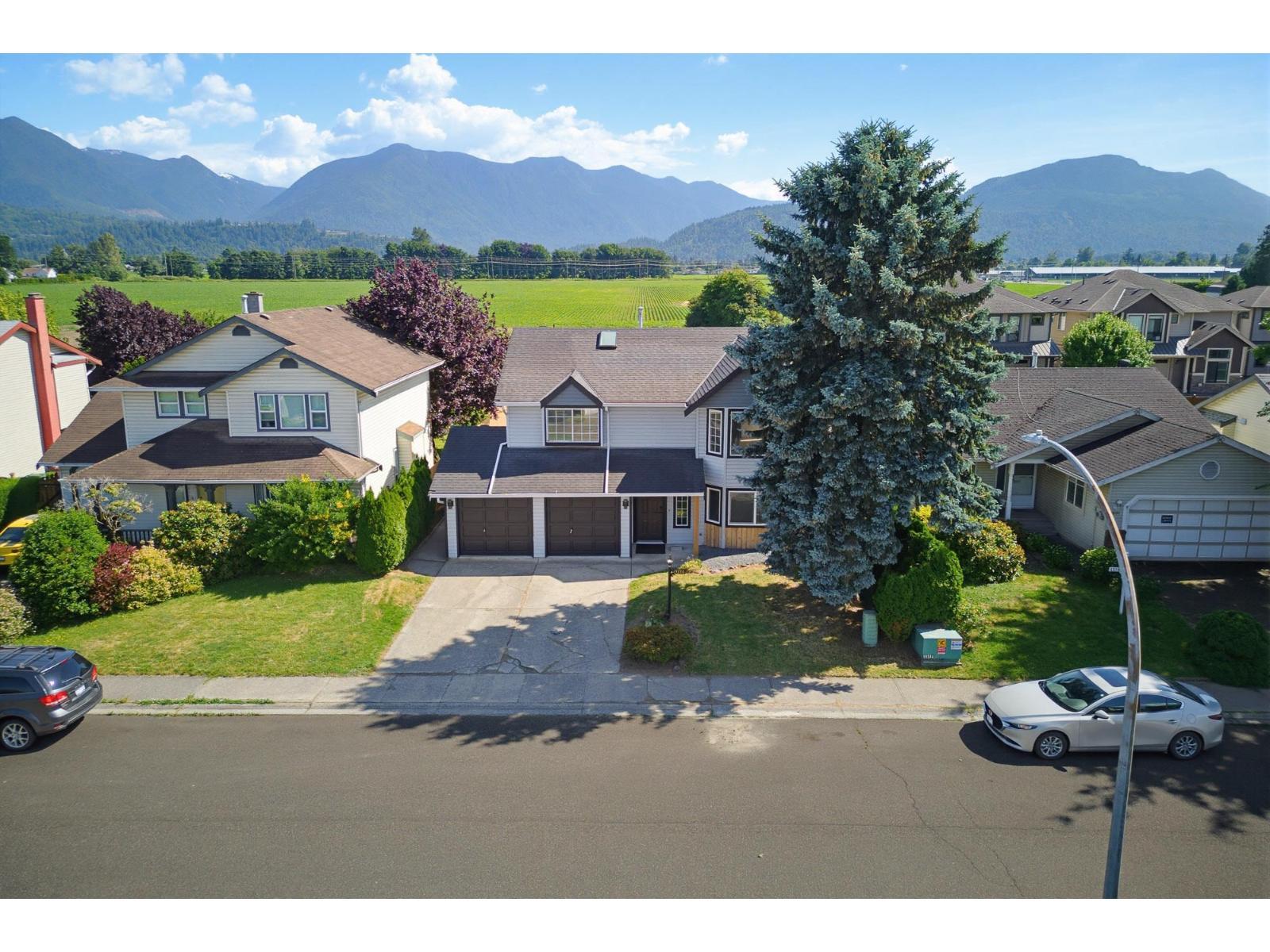 45170 Bluejay Avenue, Chilliwack