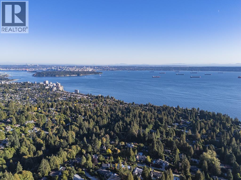 2866 Rodgers Creek Lane, West Vancouver