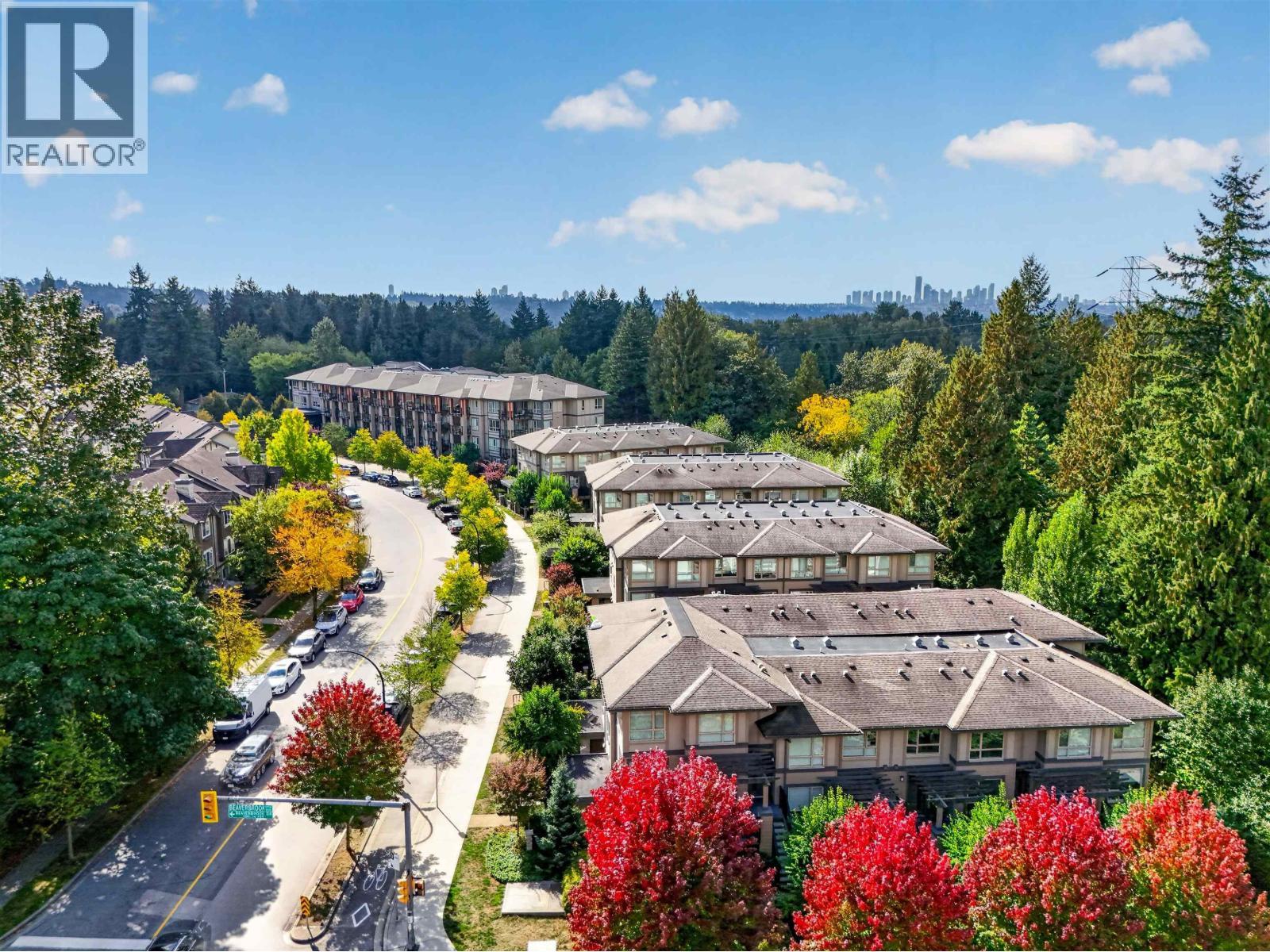 3 3201 Noel Drive, Burnaby
