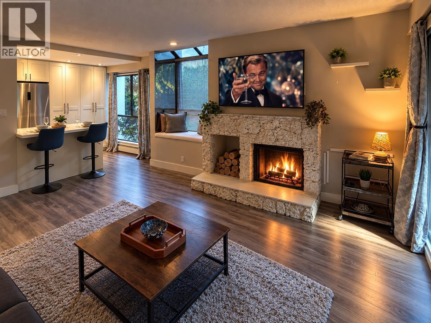 317 1345 W 15TH Avenue, Vancouver