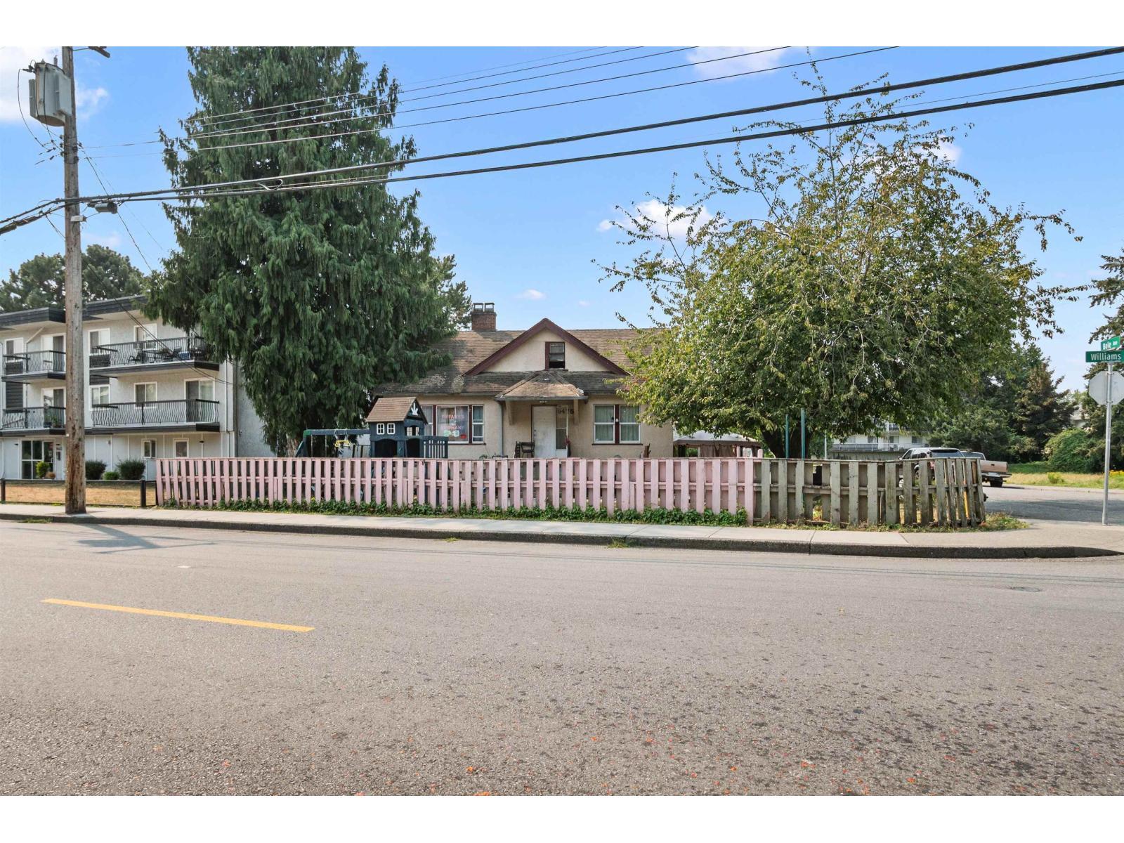 9475 Williams Street, Chilliwack