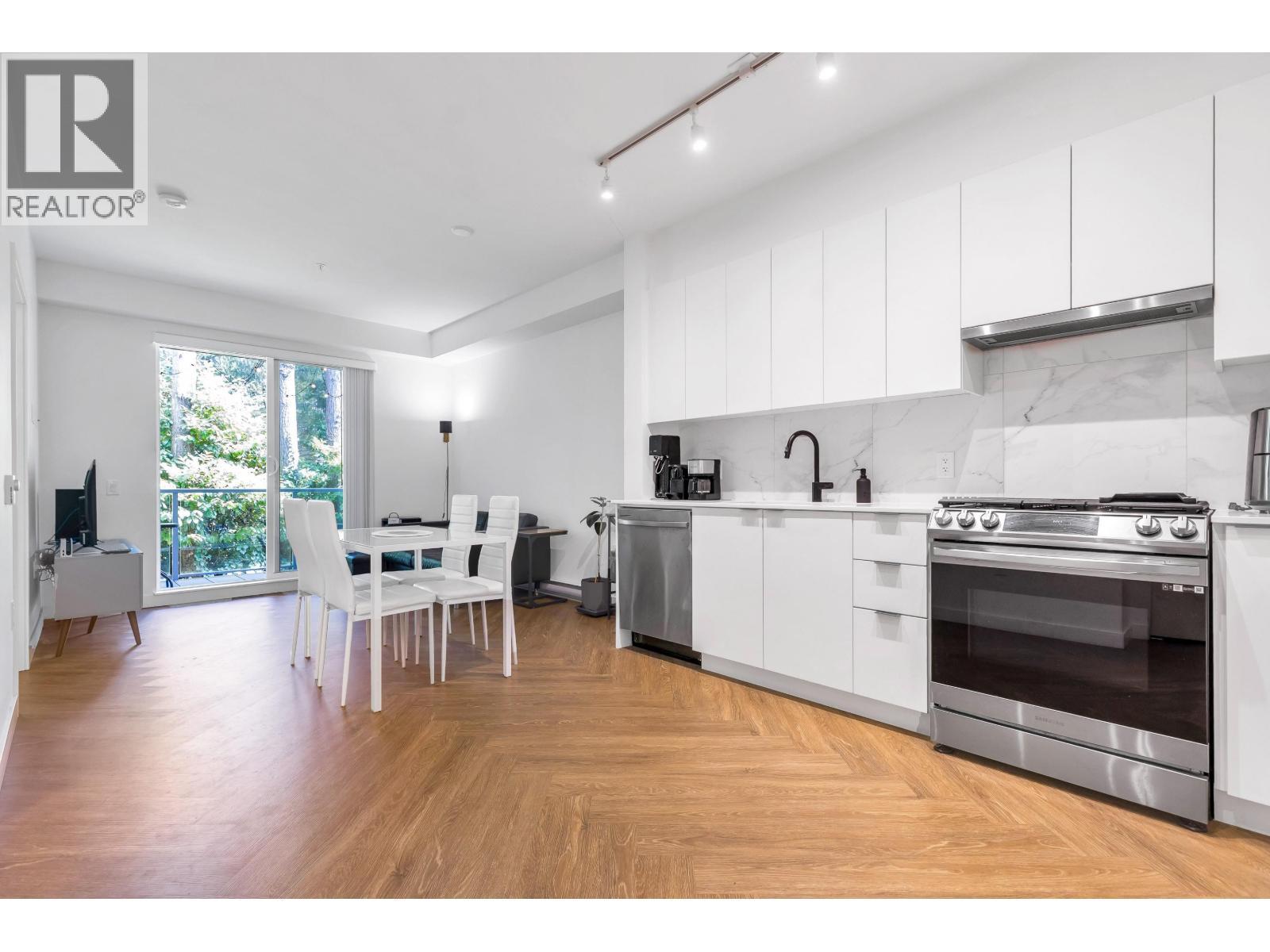 419 3229 St. Johns Street, Port Moody