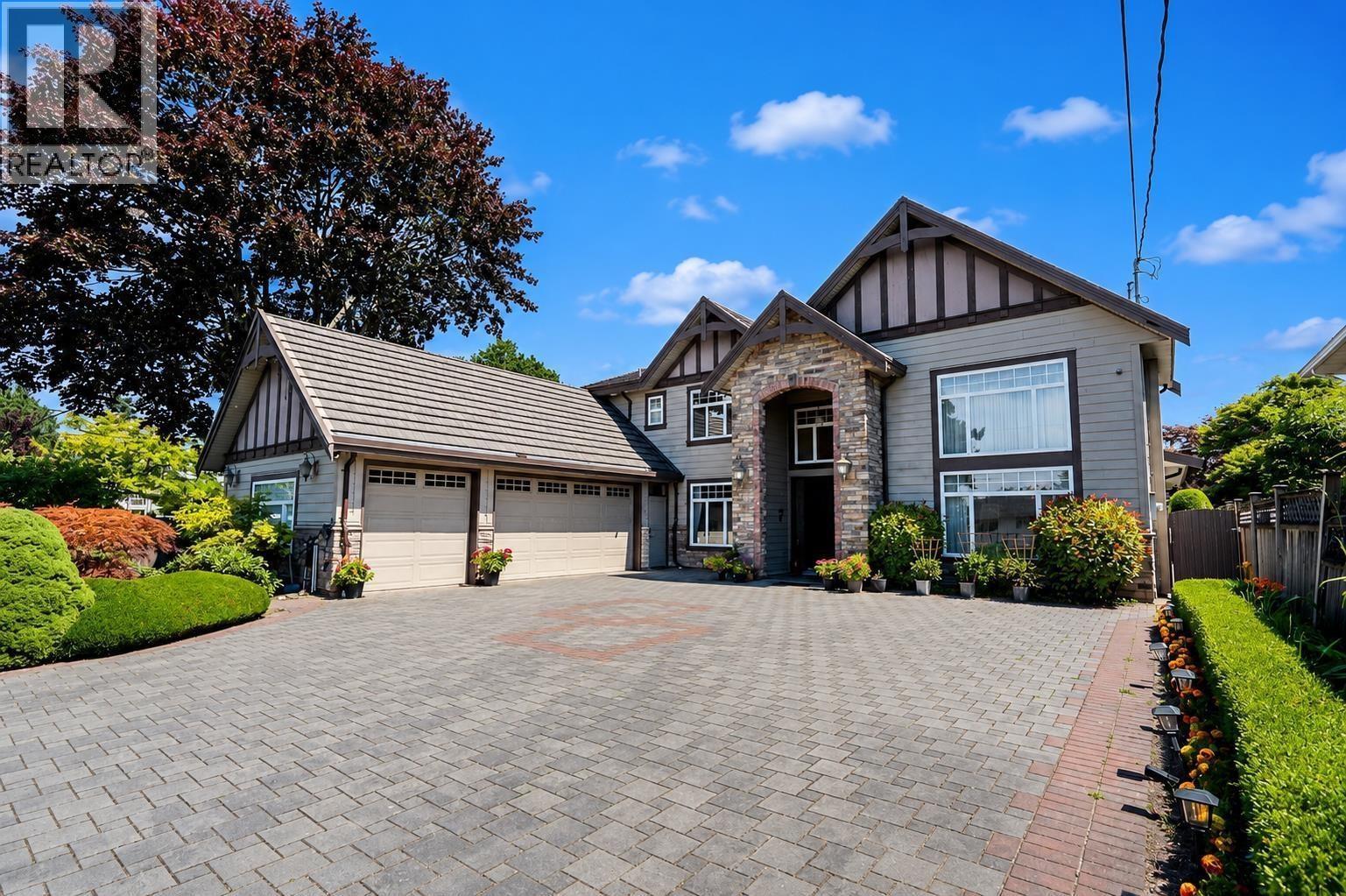 8800 Moore Road, Richmond
