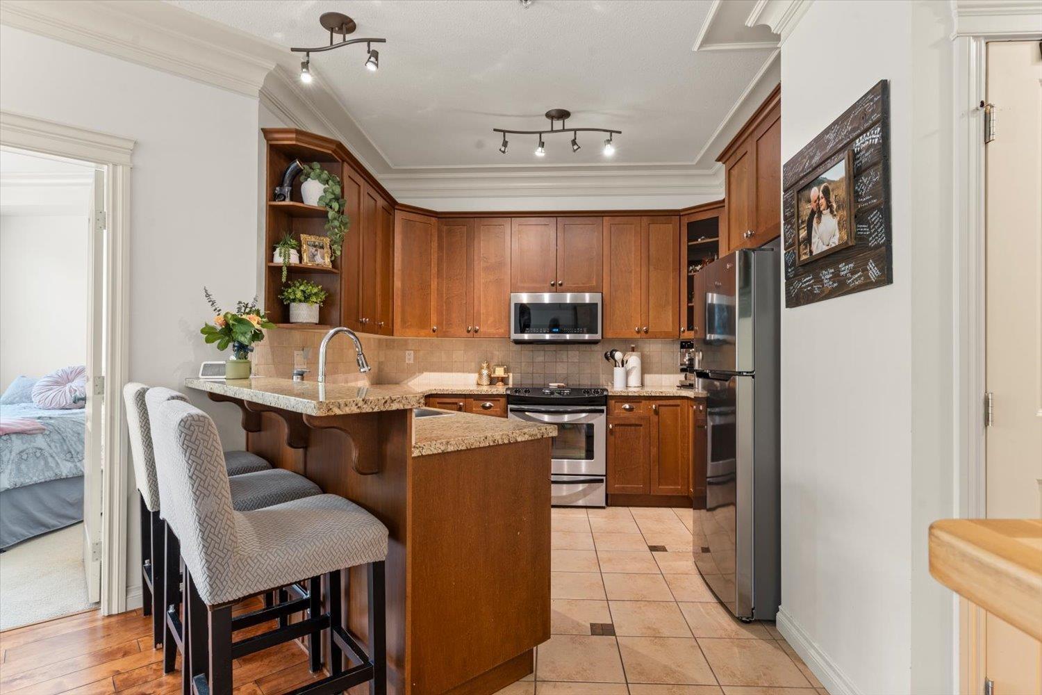 208 32729 Garibaldi Drive, Abbotsford
