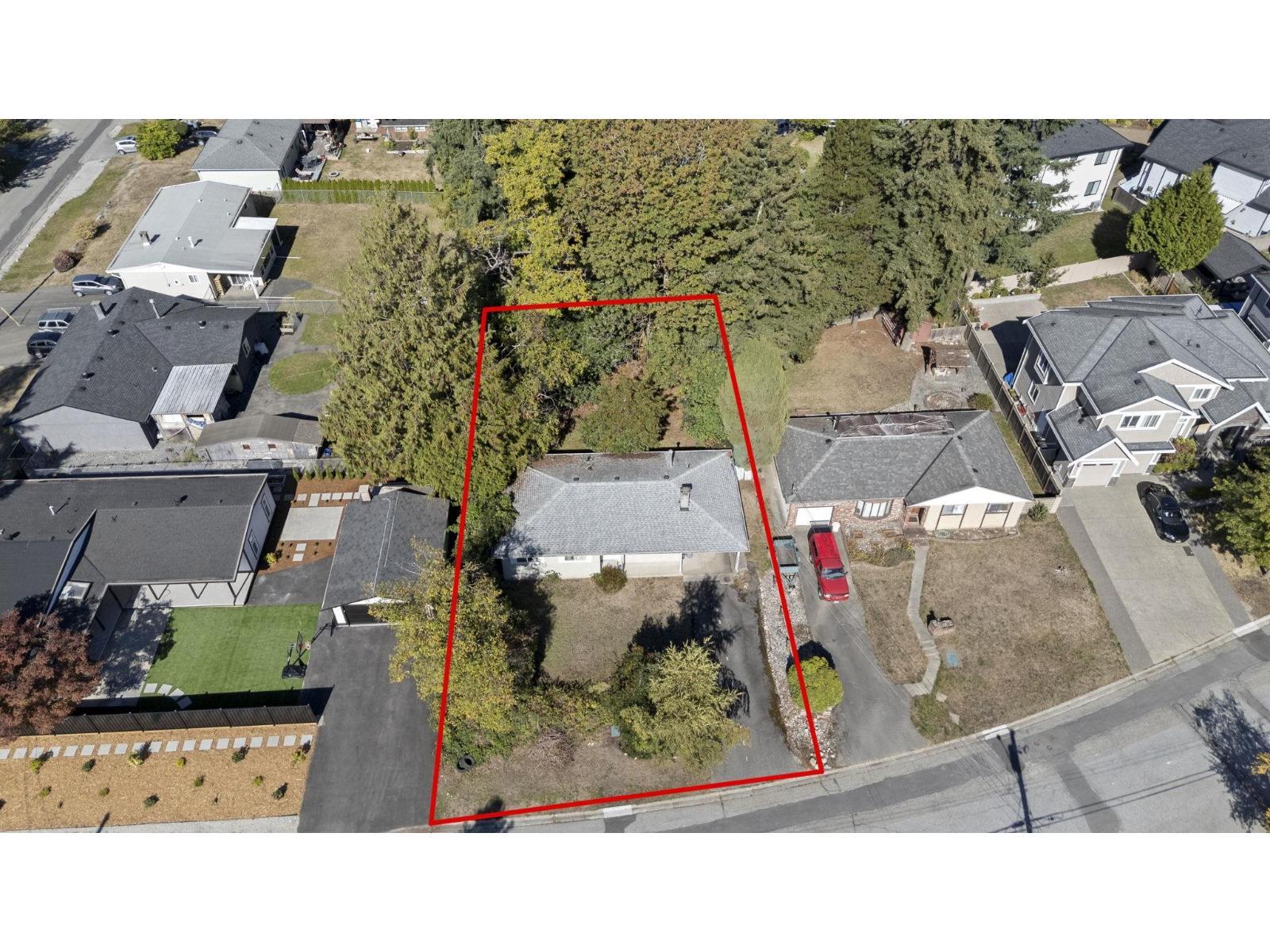 11055 80A Avenue, Delta