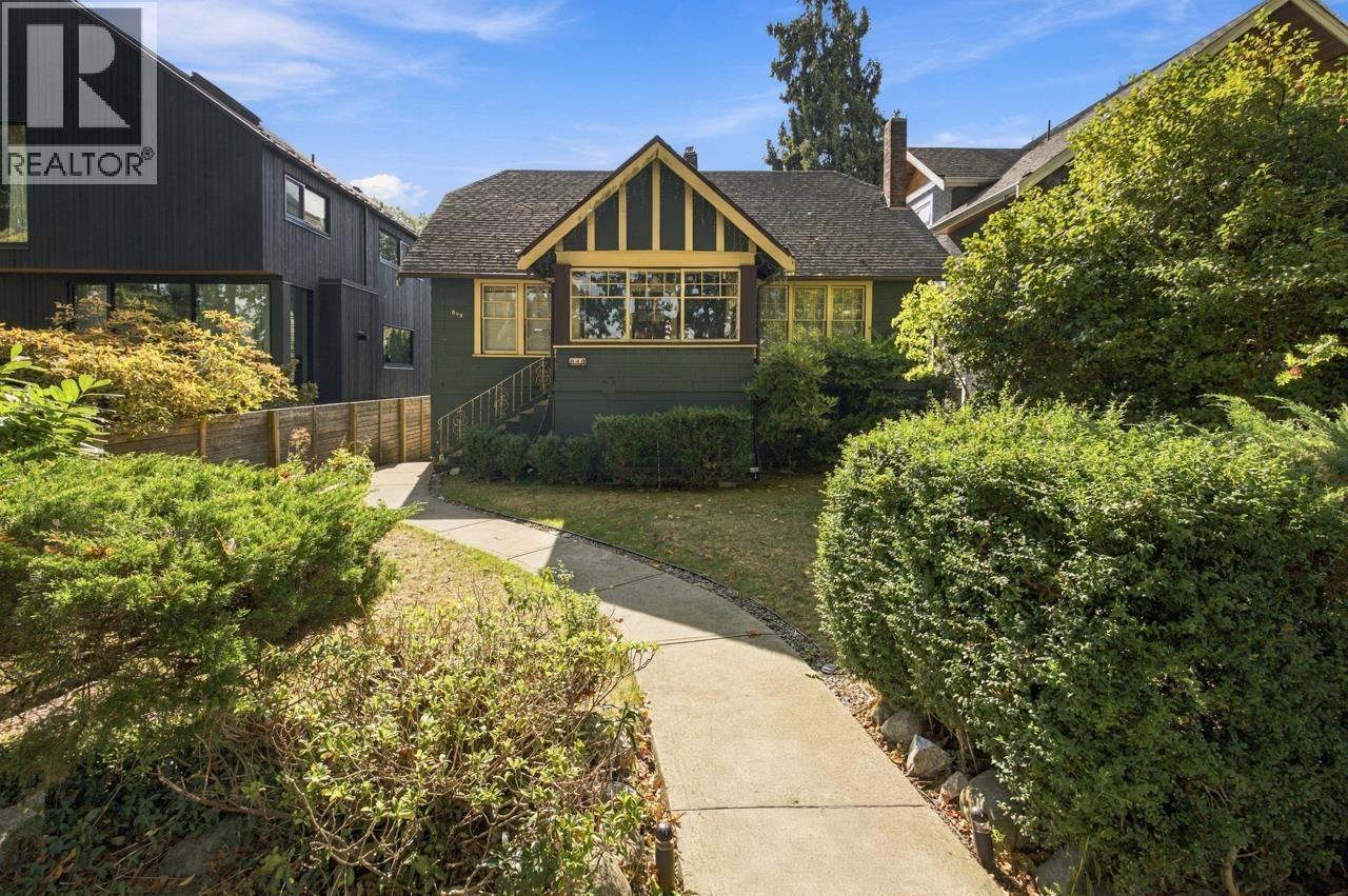 840 W 22ND Avenue, Vancouver
