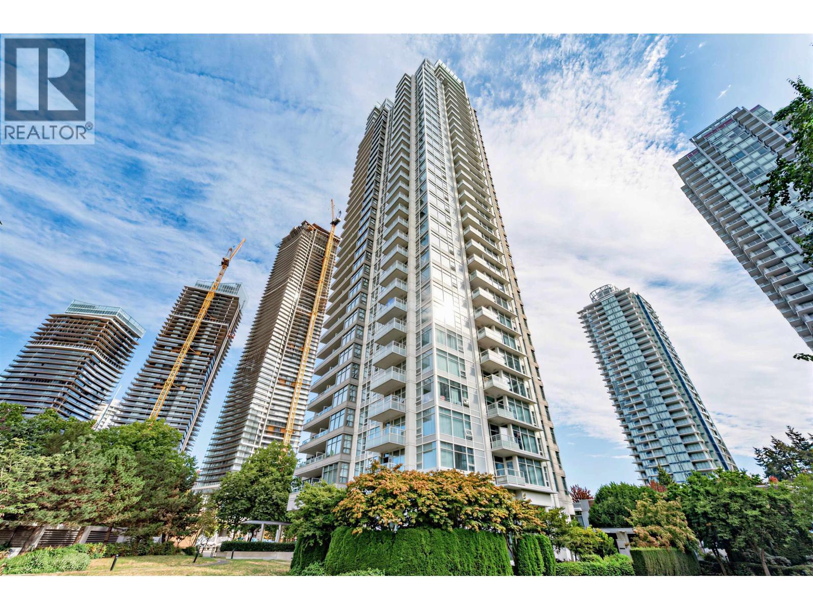 908 4880 Bennett Street, Burnaby