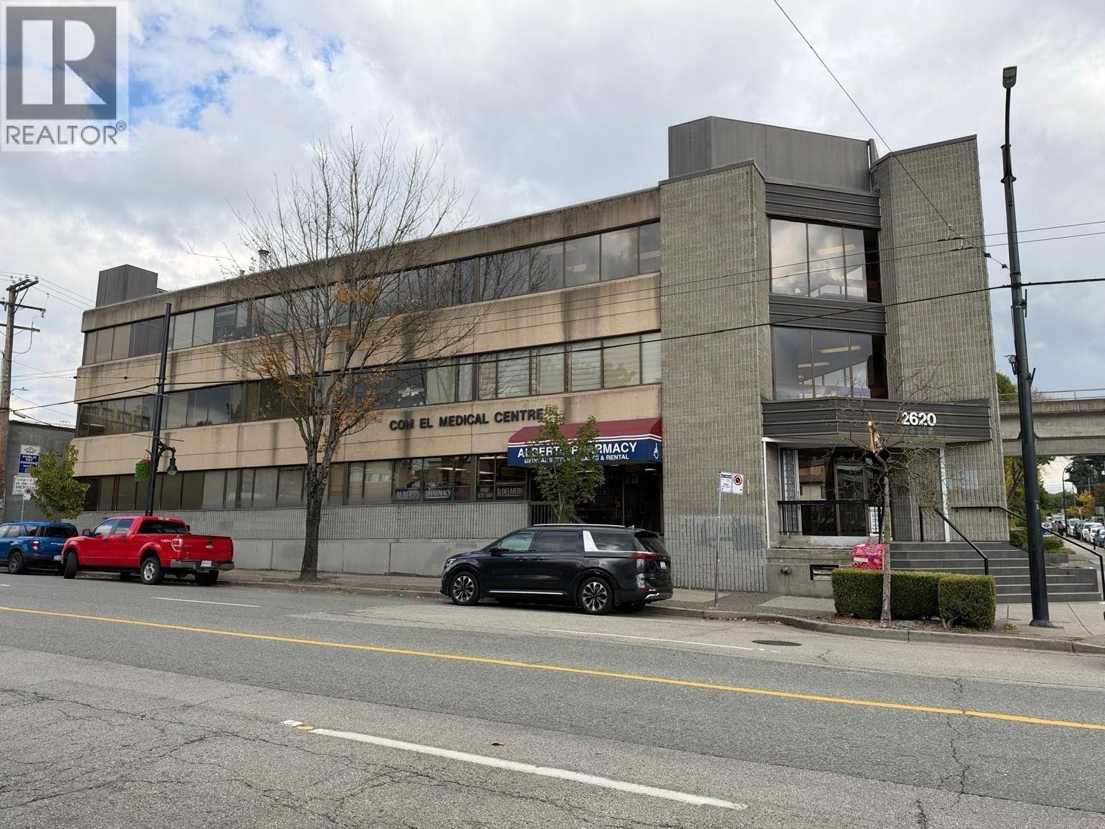102 2620 Commercial Drive, Vancouver