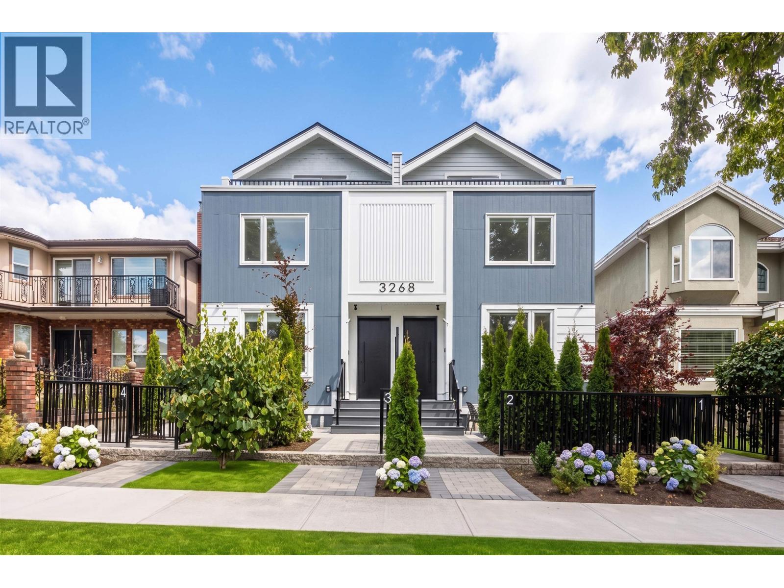 1 3268 E 18 Avenue, Vancouver