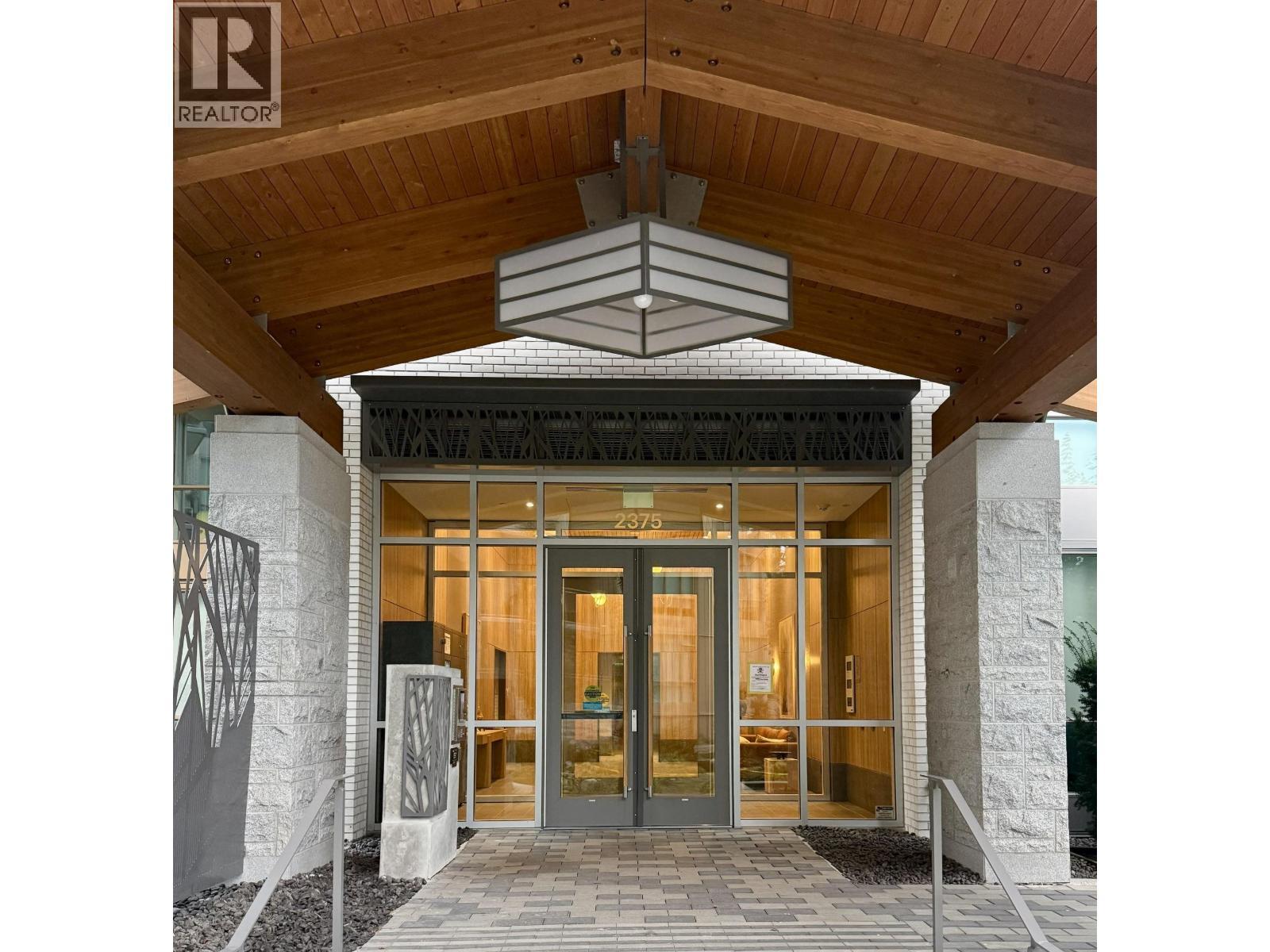 704 2375 Emery Court, North Vancouver